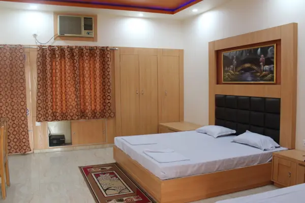 Super Deluxe room at Shegaon Bhakta Niwas Dwarka